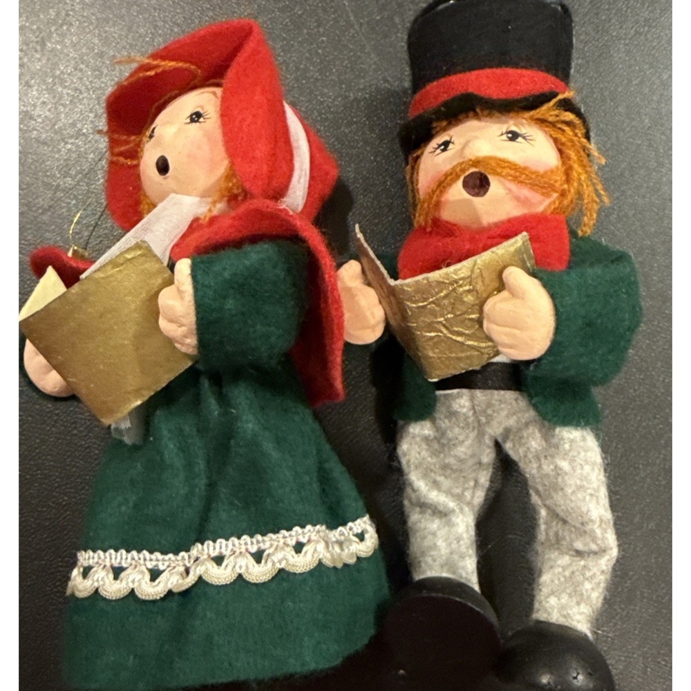 Vintage Paper Mache Christmas Carolers Figurines Holiday Victorian‎ Ornament #3